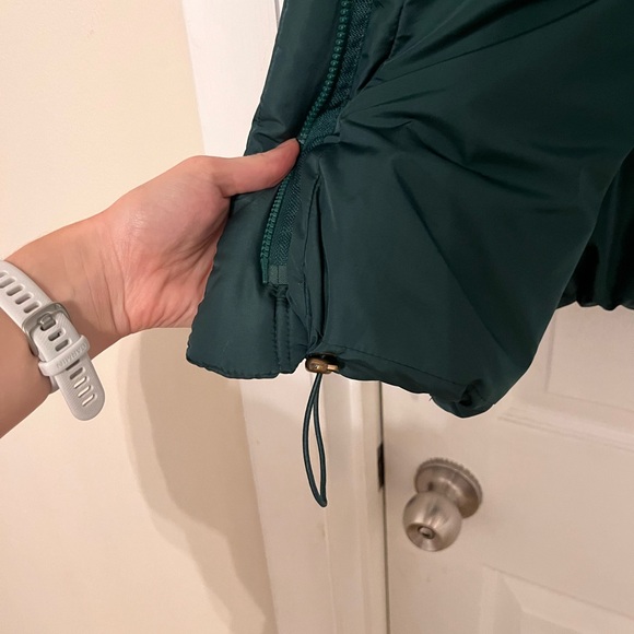 Altar’d State Cropped Puffer Vest - Picture 3 of 7